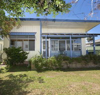 DOUGLAS COTTAGE FORSTER - New Castle Holiday