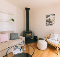 DOVESTONES BY THE SEA - INVERLOCH - New Castle Holiday