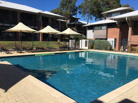 Downtown Apartments - New Castle Holiday 1