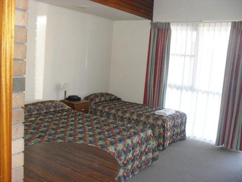 Downtown Motel - New Castle Holiday 1