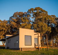 Dragonfly Cottages - New Castle Holiday