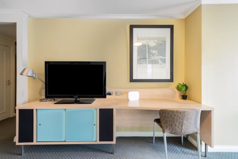 DREAM HARBOUR VIEW 2 BRM // GYM, POOL And PARKING - New Castle Holiday 2