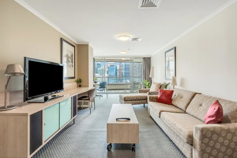 DREAM HARBOUR VIEW 2 BRM // GYM, POOL And PARKING - New Castle Holiday 1