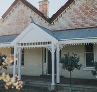 Dubuque Bed and Breakfast - New Castle Holiday