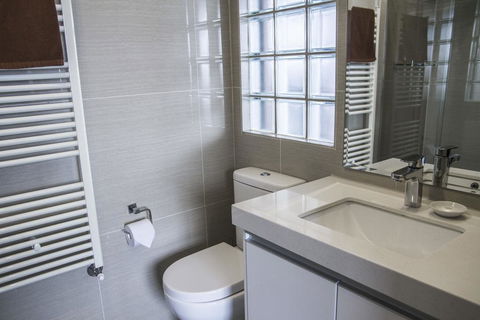 Duck Inn Mt Buller - New Castle Holiday 1