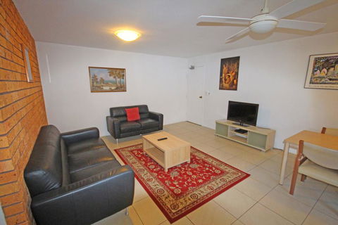 Dunes Holiday Apartments Unit 7 - New Castle Holiday 1