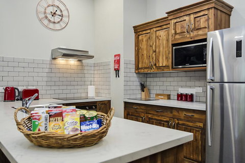 Eagle Foundry Bed & Breakfast - New Castle Holiday 2