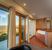Eagle View Escape - New Castle Holiday