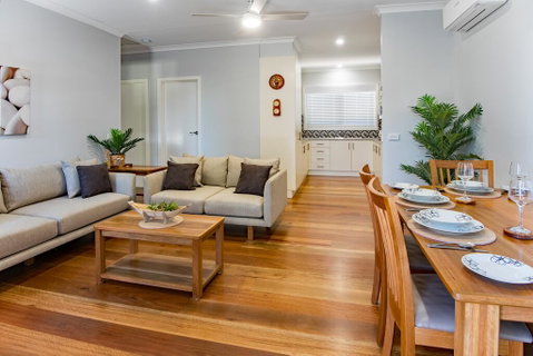 EAGLE VIEW UNIT 5 STAR - New Castle Holiday 1