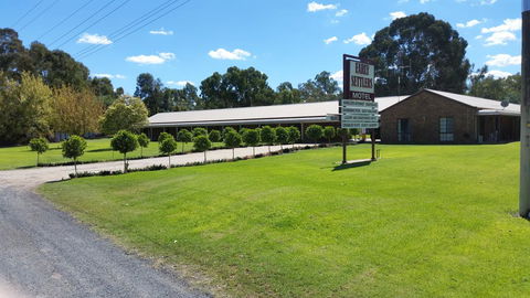 Early Settlers Motel Tocumwal - New Castle Holiday 1