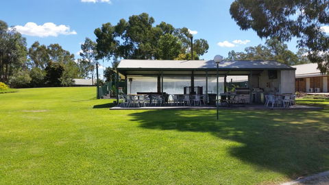 Early Settlers Motel Tocumwal - New Castle Holiday 2