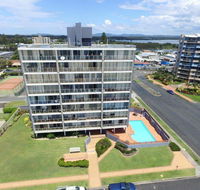 Ebbtide unit 17 2-6 North Street - New Castle Holiday