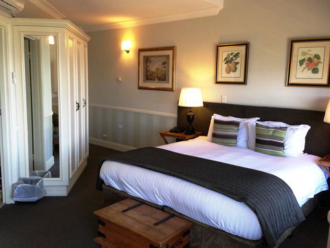 Echoes Boutique Hotel & Restaurant - New Castle Holiday 1