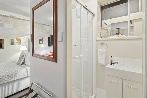 Eden Lodge - New Castle Holiday 3