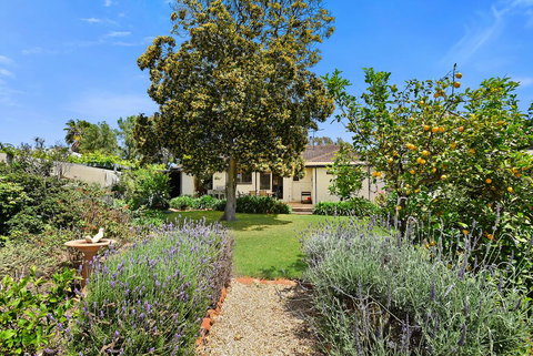 Eden On Eden - New Castle Holiday 0