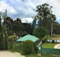 Eildon Lake Motel - New Castle Holiday