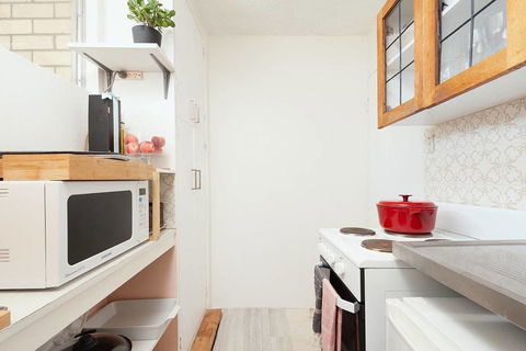 Elizabeth Bay Home With A View - New Castle Holiday 3