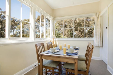 Elizabeth Flats - New Castle Holiday 3