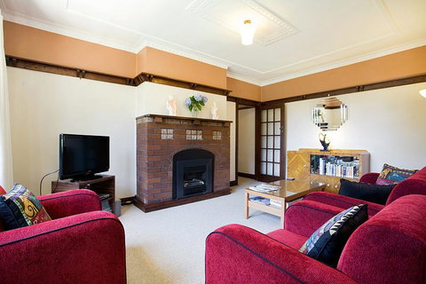 Elizabeth Flats - New Castle Holiday 2