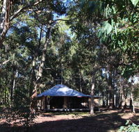 Ellensbrook Cottages - New Castle Holiday