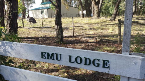 Emu Lodge Country Retreat - New Castle Holiday 2