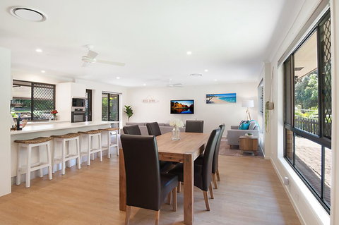 Endless Summer Beach Retreat - New Castle Holiday 0