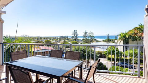Endless Summer Resort - New Castle Holiday 3