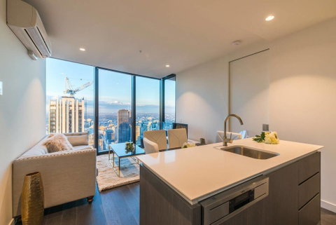 EQ Tower Luxury 2 Bedroom Skyline CBD Apartment - New Castle Holiday 0
