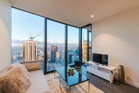 EQ Tower Luxury 2 Bedroom Skyline CBD Apartment - New Castle Holiday 2
