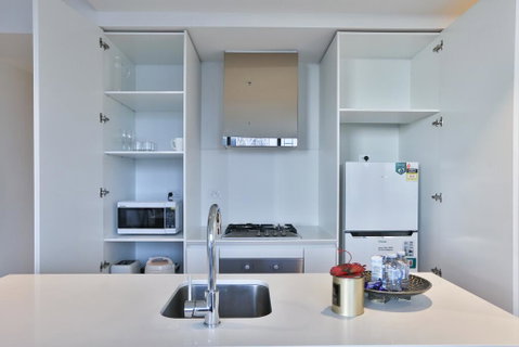 EQ TOWER Melbourne CBD APT - New Castle Holiday 2