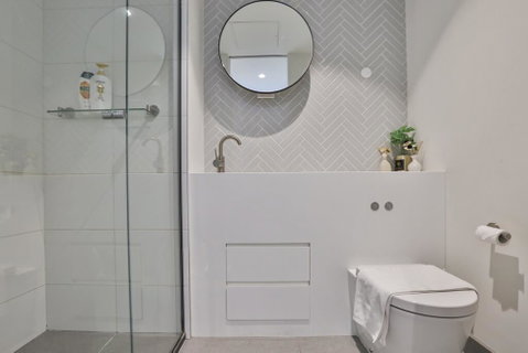EQ TOWER Melbourne CBD APT - New Castle Holiday 3