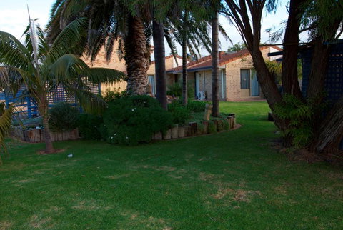 Esperance Beachfront Resort - New Castle Holiday 2