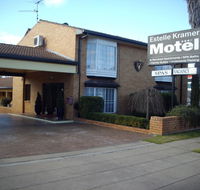 Estelle Kramer Motel - New Castle Holiday