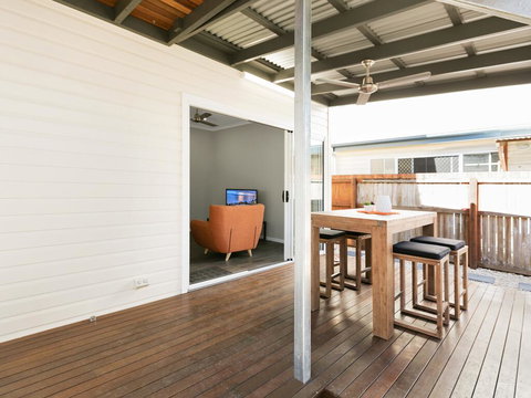 Estilo Bed And Breakfast - New Castle Holiday 3