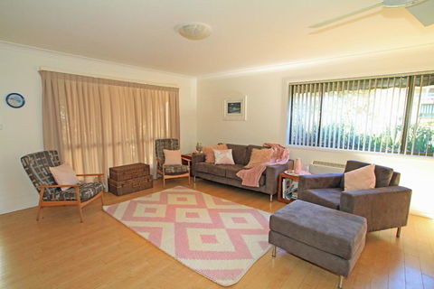 Eurie Eurie On Beachview - New Castle Holiday 3
