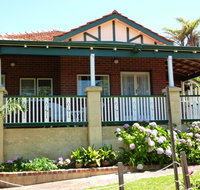 Exley House BB - New Castle Holiday