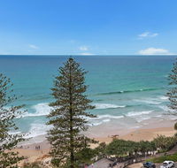 FABULOUS BEACHFRONT POSITION - New Castle Holiday