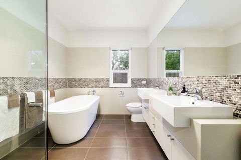 FAIRSEA RETREAT - RYE - New Castle Holiday 2
