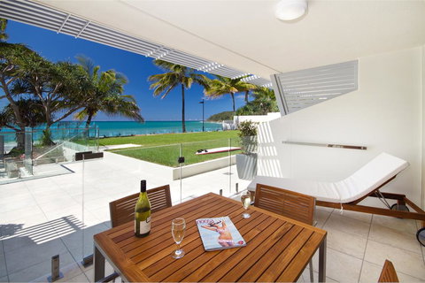 Fairshore 15 - New Castle Holiday 0