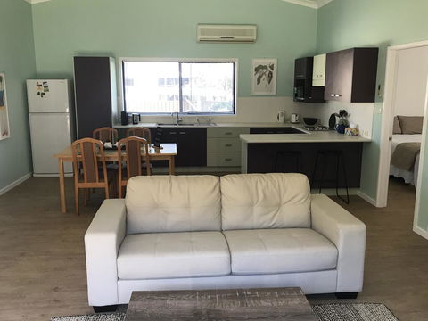 FAIRVIEW 25A - Waterfront Home - New Castle Holiday 2