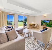 Fairways  Hope Island Resort - New Castle Holiday
