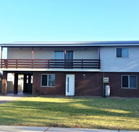 Family Retreat - New Castle Holiday