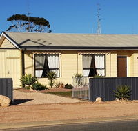 Fancy Moonta Bay - New Castle Holiday
