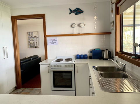 Fareview Beach House - New Castle Holiday 2
