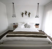 Feathertop Winery - New Castle Holiday