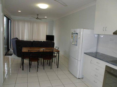 Fig Tree Down - New Castle Holiday 1