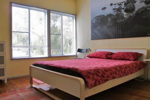 Finisterre Beach House - New Castle Holiday 2