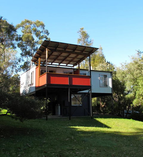 Finisterre Beach House - New Castle Holiday 3