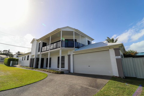 Flexi At Belmont - New Castle Holiday 0