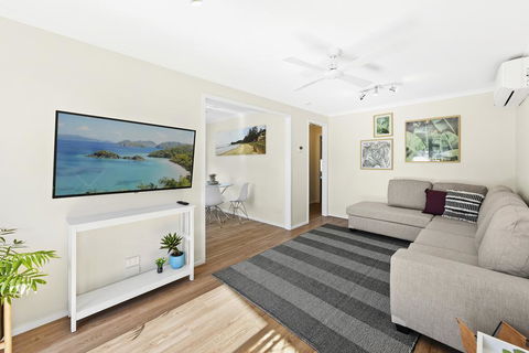 Flynns Beach Caravan Park - New Castle Holiday 3